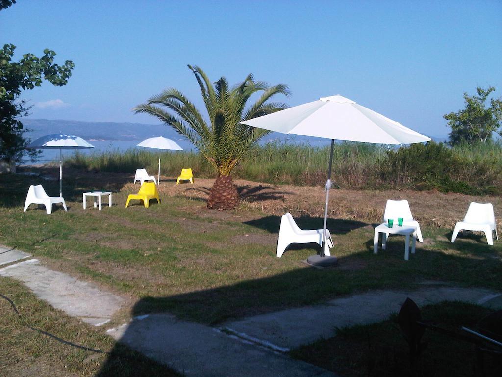 Virginia'S Beachfront Apartments Kavos Phòng bức ảnh